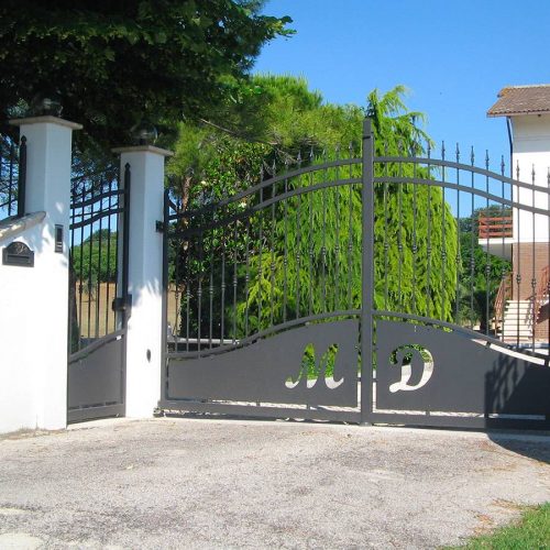 Cancello ingrosso abitazione 1 - Centro Recinzioni snc - Macerata